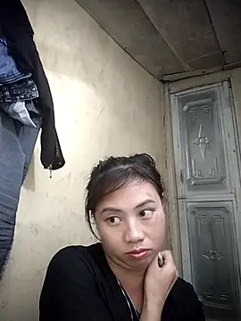 Dung-Thao19 online show from 11/10/25, 01:05