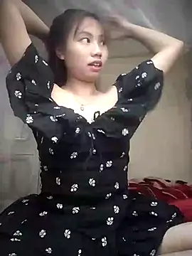 Dung-Thao19 online show from 10/11/25, 11:17