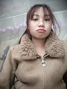 Dung-Thao19 online show from 11/26/25, 12:38