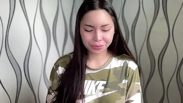 Snapshot of lovekatexx chatting on 11/01/25, 03:24 lovekatexx online show from 11/01/25, 03:24