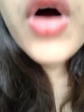 Hott Muskan online show from 09/28/25, 12:01