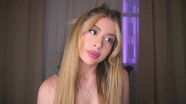 GeorginaHarn online show from 04/10/26, 10:00