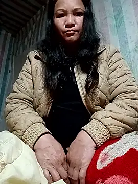 Love-Mama33 online show from 01/12/26, 06:04