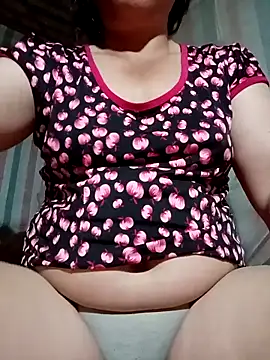 Love-Mama33 online show from 03/24/26, 10:10