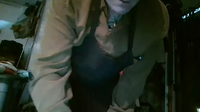 Snapshot of longd4tightpussy chatting on 04/02/26, 04:30 longd4tightpussy online show from 04/02/26, 04:30