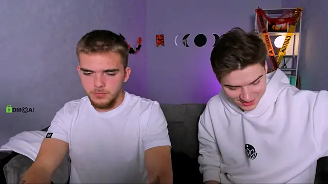 Snapshot of aron_black_ chatting on 10/25/25, 07:25 aron black online show from 10/25/25, 07:25