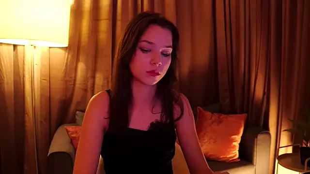 Snapshot of TakeUrPill chatting on 11/14/25, 08:45 TakeUrPill online show from 11/14/25, 08:45