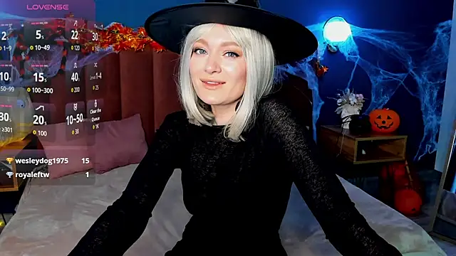 EvelynPoole online show from 10/23/25, 01:48