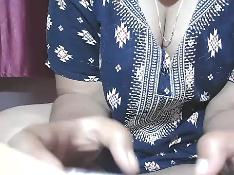 Savitabhabhii  online show from 10/18/25, 05:26