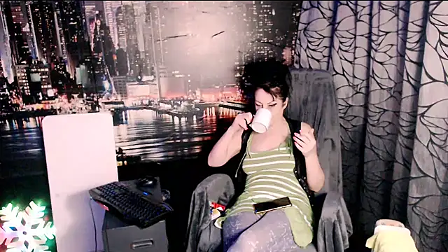 AMOURSWEET2025 online show from 03/11/26, 07:19