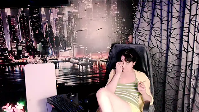 AMOURSWEET2025 online show from 04/17/26, 06:11