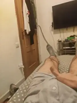 gigolobcn online show from 10/19/25, 05:10