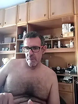 gigolobcn online show from 04/26/26, 01:52