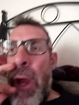 gigolobcn online show from 04/10/26, 03:52