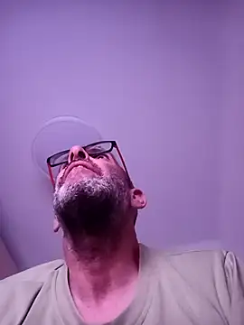 gigolobcn online show from 03/28/26, 10:00