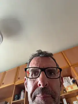 gigolobcn online show from 05/01/26, 03:06