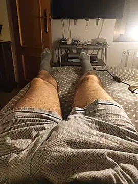 gigolobcn online show from 10/11/25, 03:07