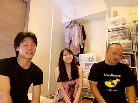 kokezaru9 online show from 10/05/25, 12:29