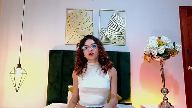 AelinDuvalier online show from 12/04/25, 07:02