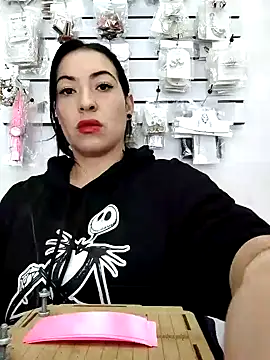 angelicroose2 online show from 11/20/25, 12:00