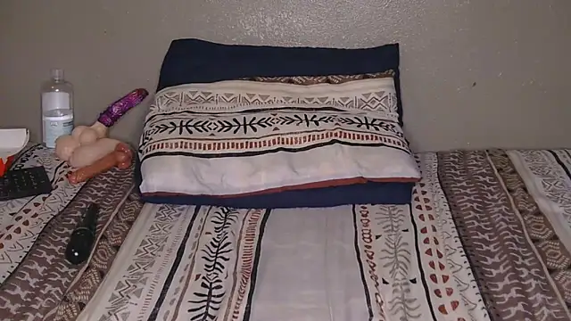 CherieBlushX online show from 11/30/25, 05:14