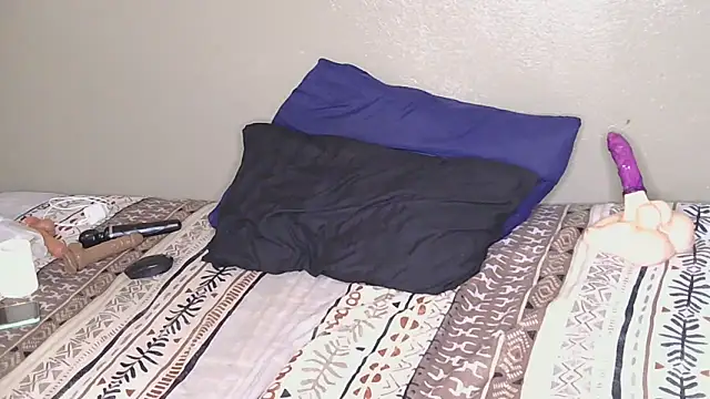 CherieBlushX online show from 10/19/25, 05:48