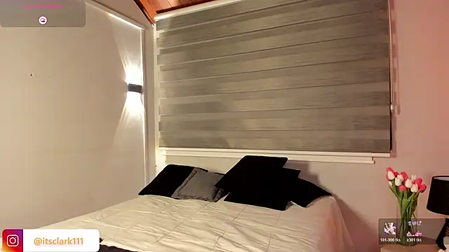 Emma  clark  online show from 03/08/26, 12:38