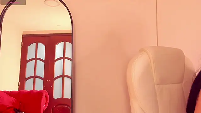 Emma  clark  online show from 12/16/25, 12:31