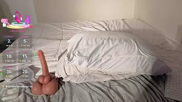 jazmyn69696 online show from 05/13/26, 06:59