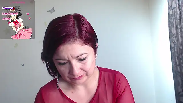 evangeline lover online show from 11/12/25, 01:37