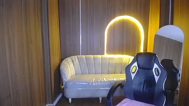 Gumball b online show from 11/13/25, 03:32