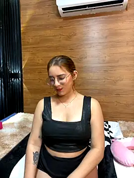 Snapshot of AmbarPolo chatting on 10/01/25, 04:39 AmbarPolo online show from 10/01/25, 04:39