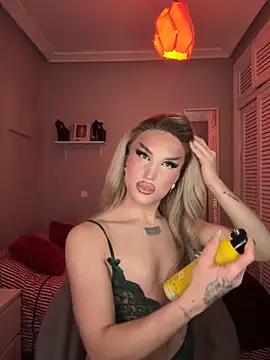 lacattiva online show from 11/21/25, 06:18