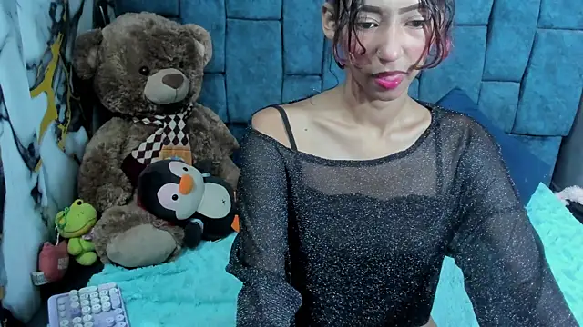 Snapshot of ValentinaKlean chatting on 07/16/26, 01:24 ValentinaKlean online show from 07/16/26, 01:24
