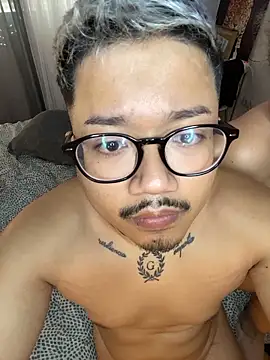 Wild2XXX online show from 11/01/25, 09:58