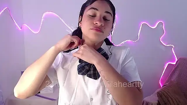 Snapshot of heartty_Milah chatting on 09/21/25, 05:51 heartty Milah online show from 09/21/25, 05:51