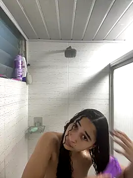 Snapshot of heartty_Milah chatting on 10/23/25, 07:34 heartty Milah online show from 10/23/25, 07:34