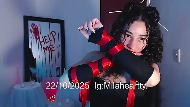Snapshot of heartty_Milah chatting on 10/22/25, 09:13 heartty Milah online show from 10/22/25, 09:13