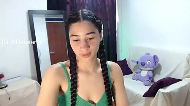 Snapshot of heartty_Milah chatting on 12/14/25, 07:52 heartty Milah online show from 12/14/25, 07:52