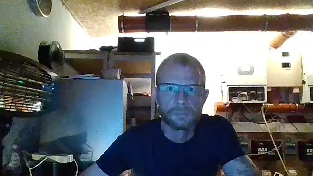 Snapshot of celsior45 chatting on 05/19/26, 05:09 celsior45 online show from 05/19/26, 05:09