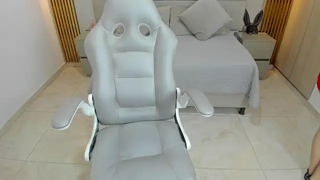 Keisha jalal online show from 11/16/25, 06:45