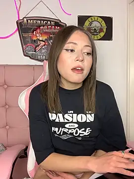 Snapshot of PrettyAmber chatting on 02/24/26, 08:42 PrettyAmber online show from 02/24/26, 08:42