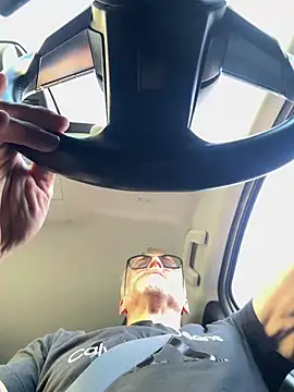 Axl hot online show from 04/07/26, 03:36