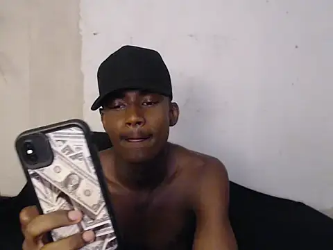 Snapshot of brihansexx chatting on 02/13/26, 04:56 brihansexx online show from 02/13/26, 04:56