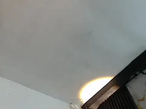 Snapshot of brihansexx chatting on 01/15/26, 06:39 brihansexx online show from 01/15/26, 06:39