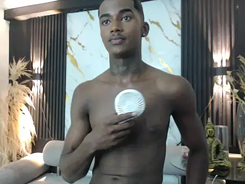 brihansexx online show from 10/21/25, 11:26