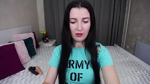 EvelinCuper online show from 11/20/25, 06:14