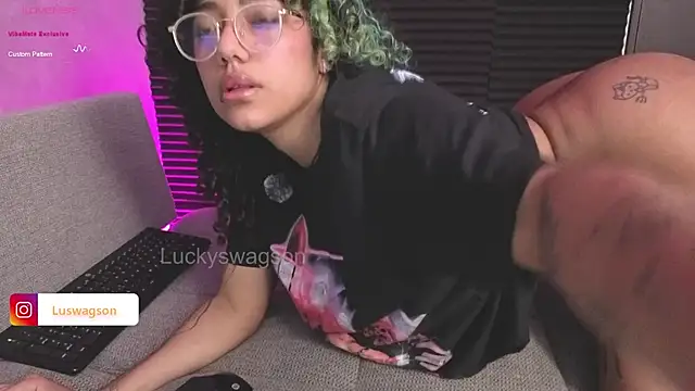 Snapshot of LuckySwagson chatting on 06/19/26, 07:14 LuckySwagson online show from 06/19/26, 07:14