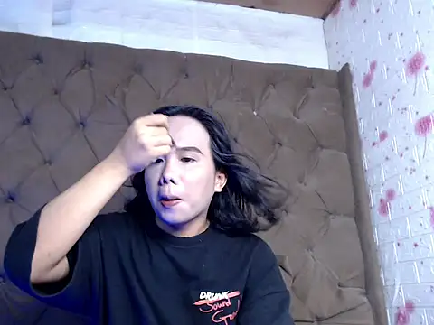 Snapshot of Cockyliciousx chatting on 11/27/25, 10:37 Cockyliciousx online show from 11/27/25, 10:37