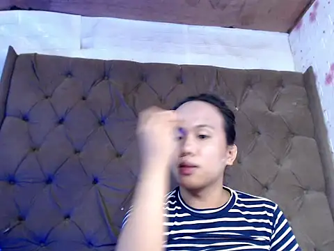 Snapshot of Cockyliciousx chatting on 11/20/25, 10:27 Cockyliciousx online show from 11/20/25, 10:27